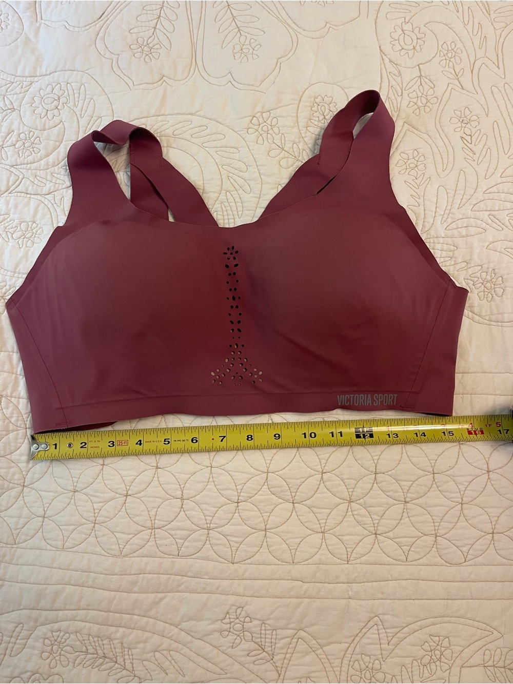 Victoria's Secret Seamless Wine Sports Bra